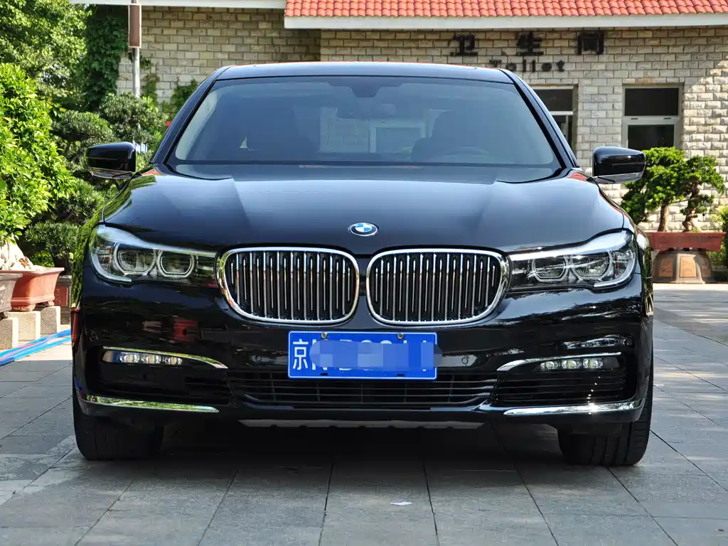 BMW 7 Series 2016 — фото 2