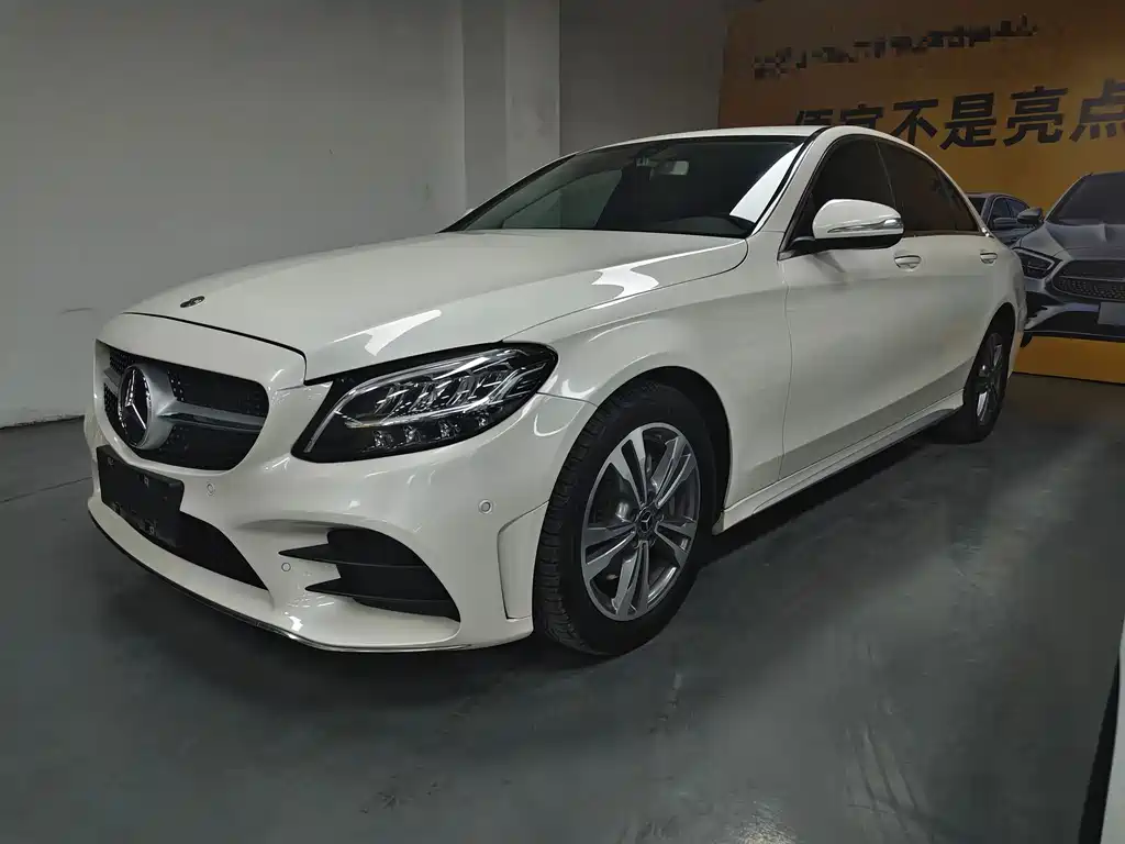 Mercedes-Benz C-Class 2019 — фото 1