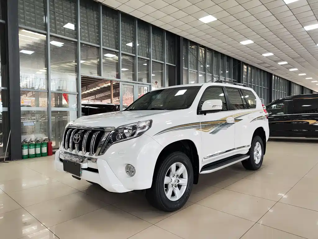 Toyota Prado 2014 — фото 1