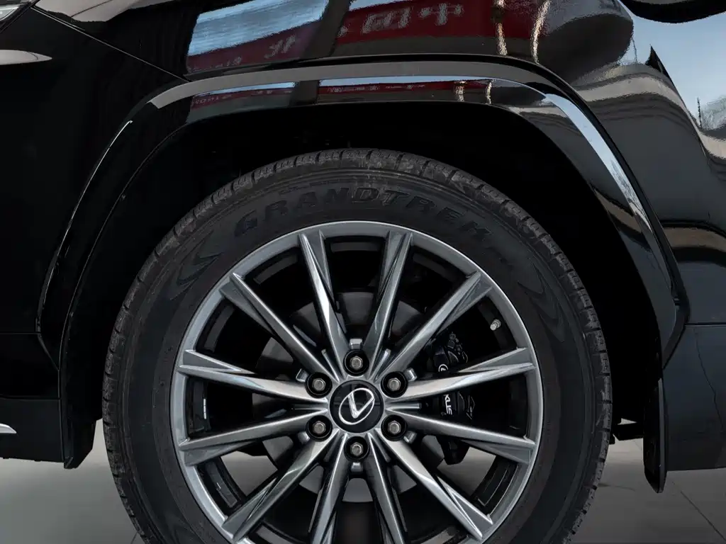 Lexus LX 2023 — фото 20