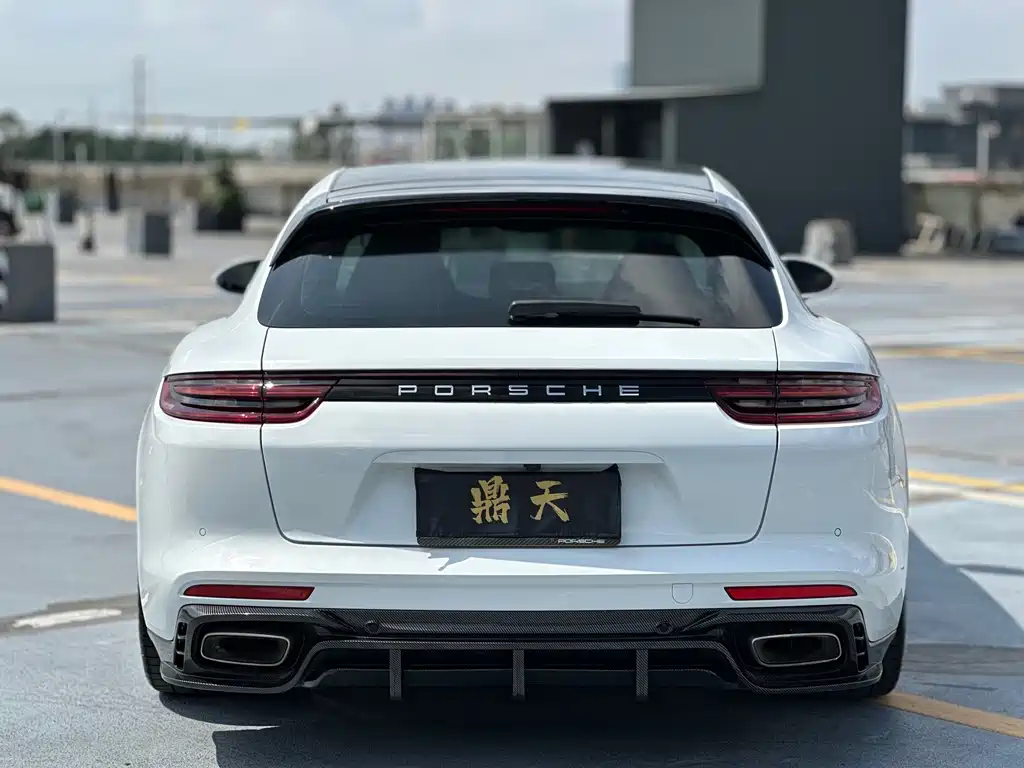 Porsche Panamera 2019 — фото 6