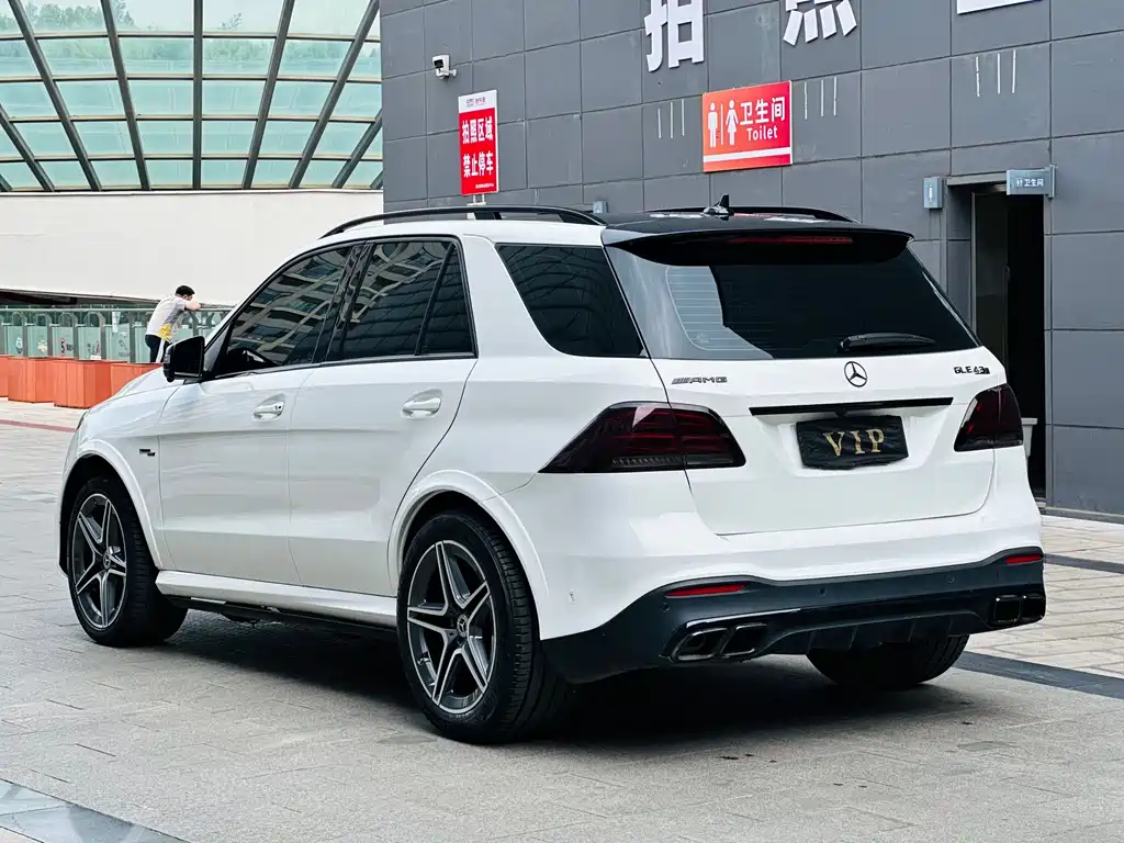 Mercedes-Benz M-Class 2015 — фото 10