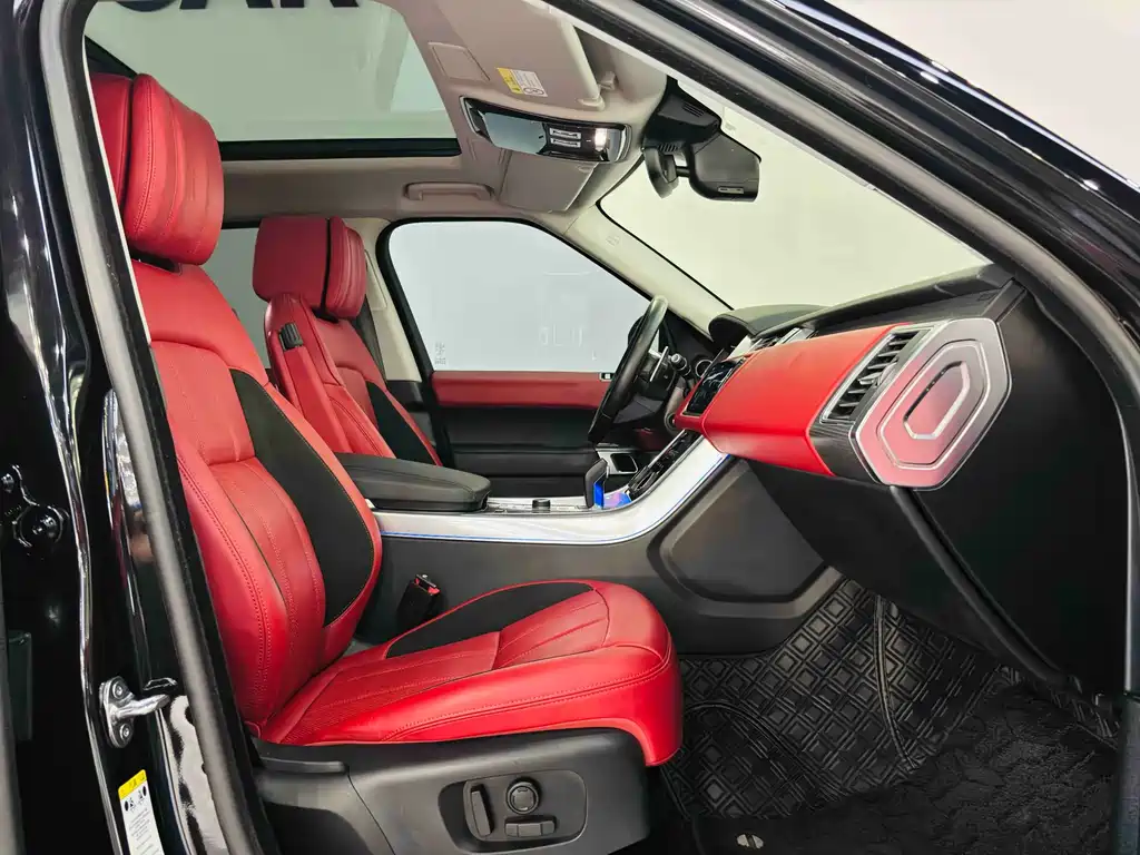 Land Rover Range Rover Sport 2021 — фото 31