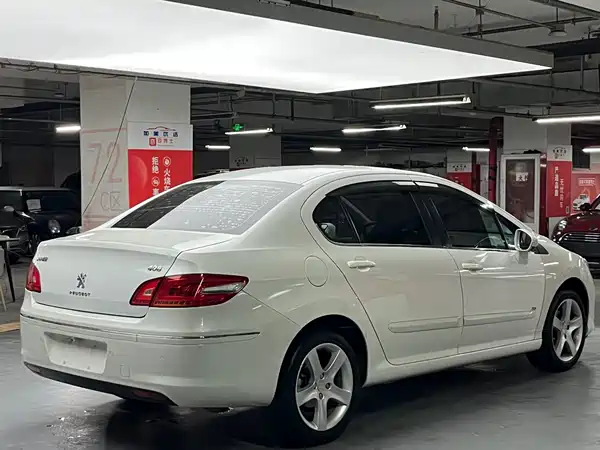Peugeot 408 2013