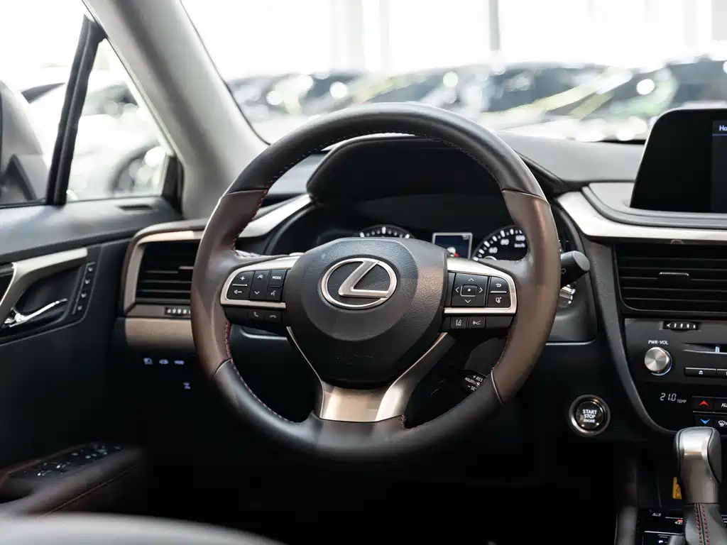 Lexus RX 2022 — фото 14