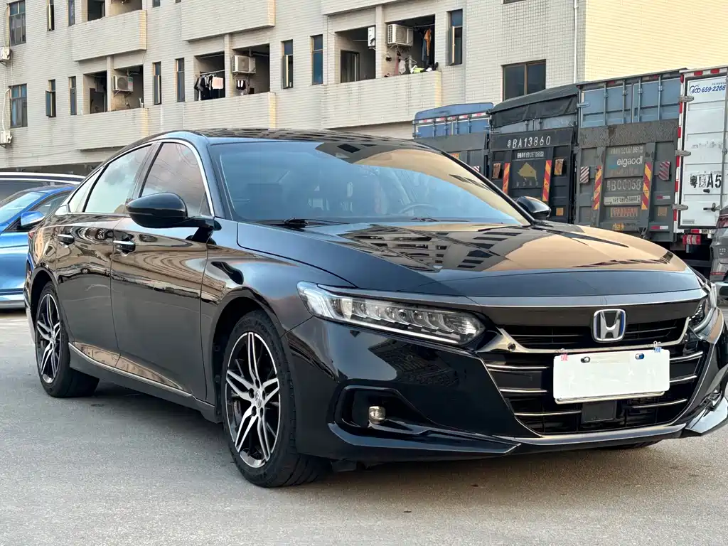 Honda Accord 2023 — фото 3