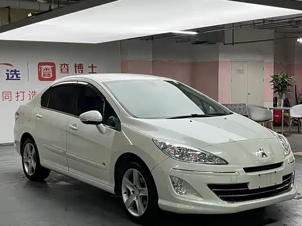Peugeot 408 2013