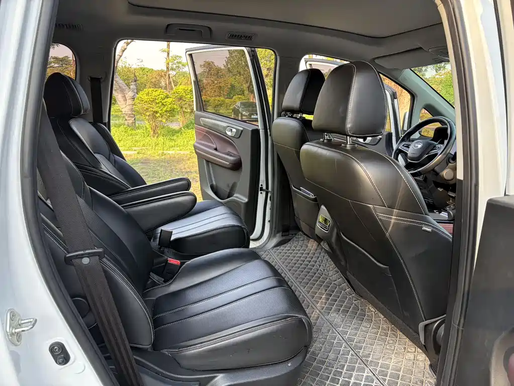 GAC Motor Trumpchi M6 2023 — фото 10