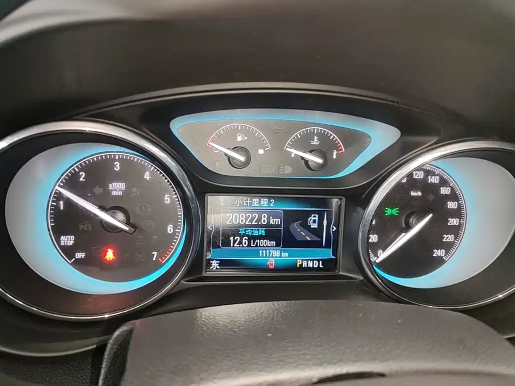 Buick Envision Plus 2017 — фото 12