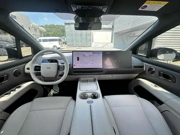 Li Auto i6 2026