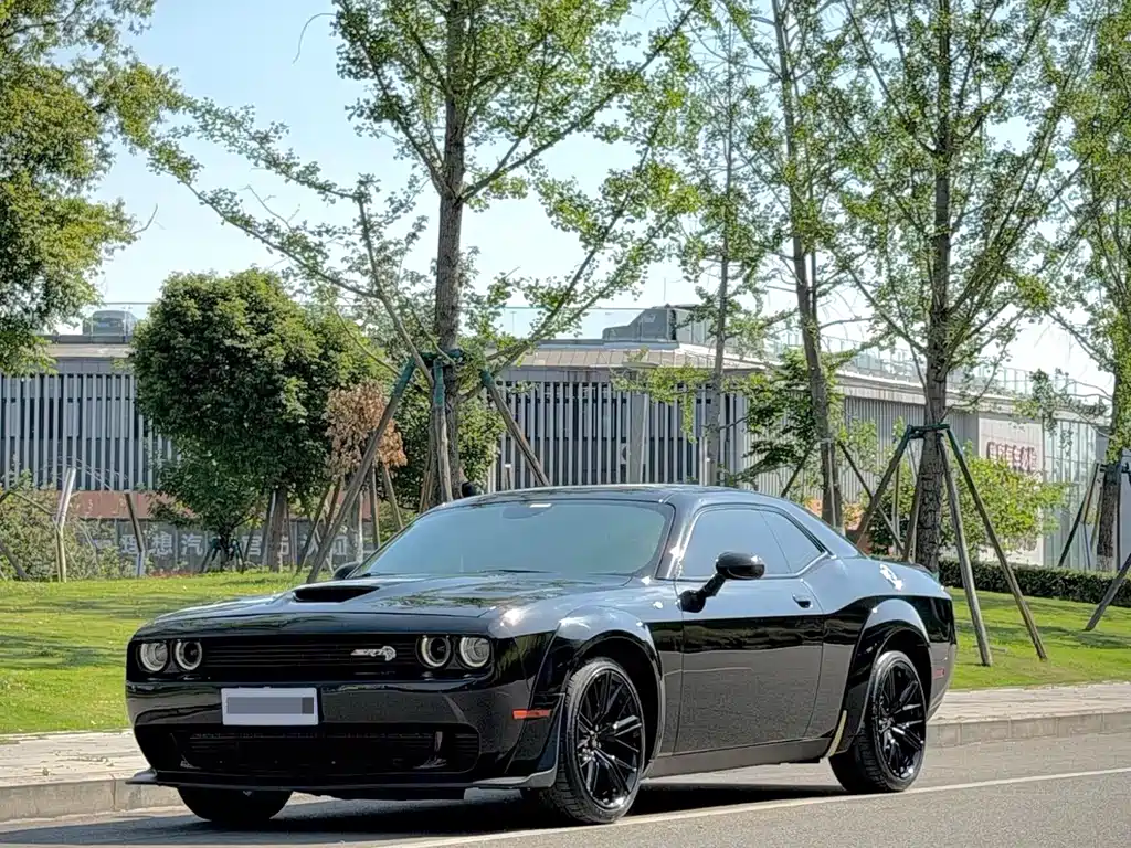 Dodge  2020 — фото 1