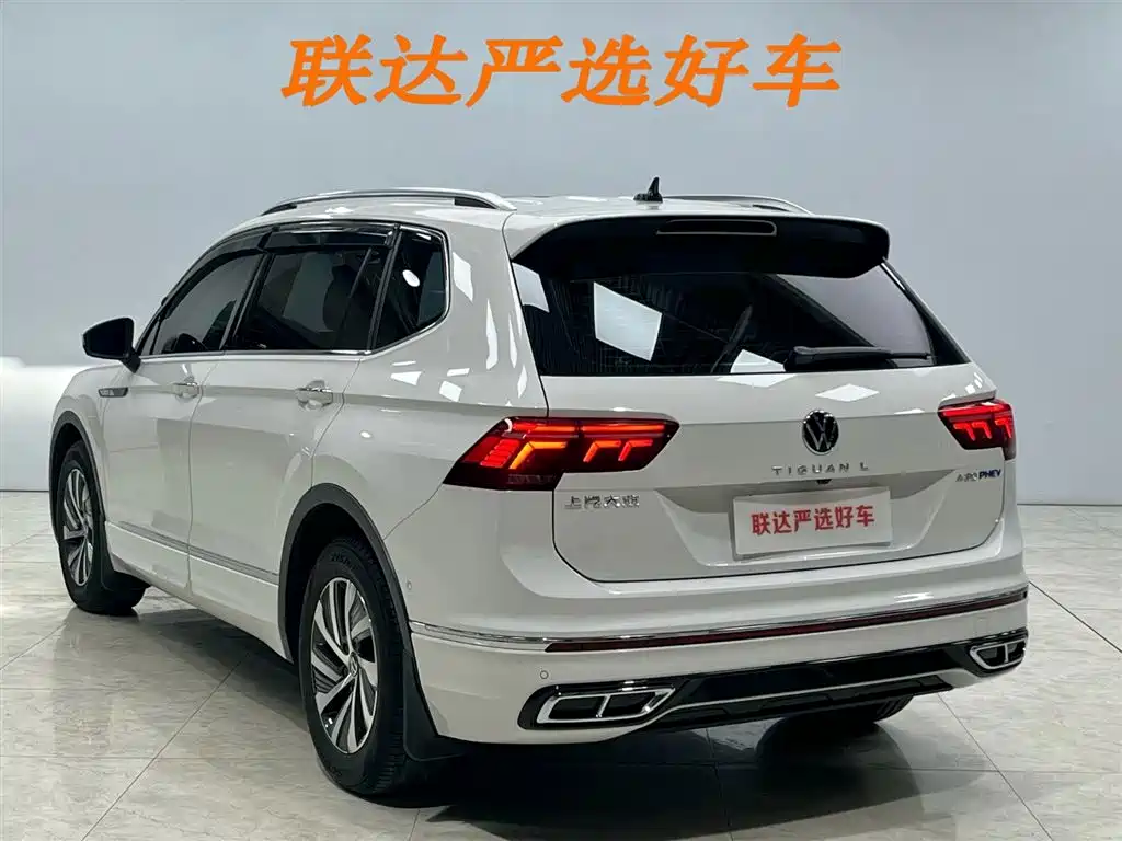 Volkswagen Tiguan L PHEV 2022 — фото 24