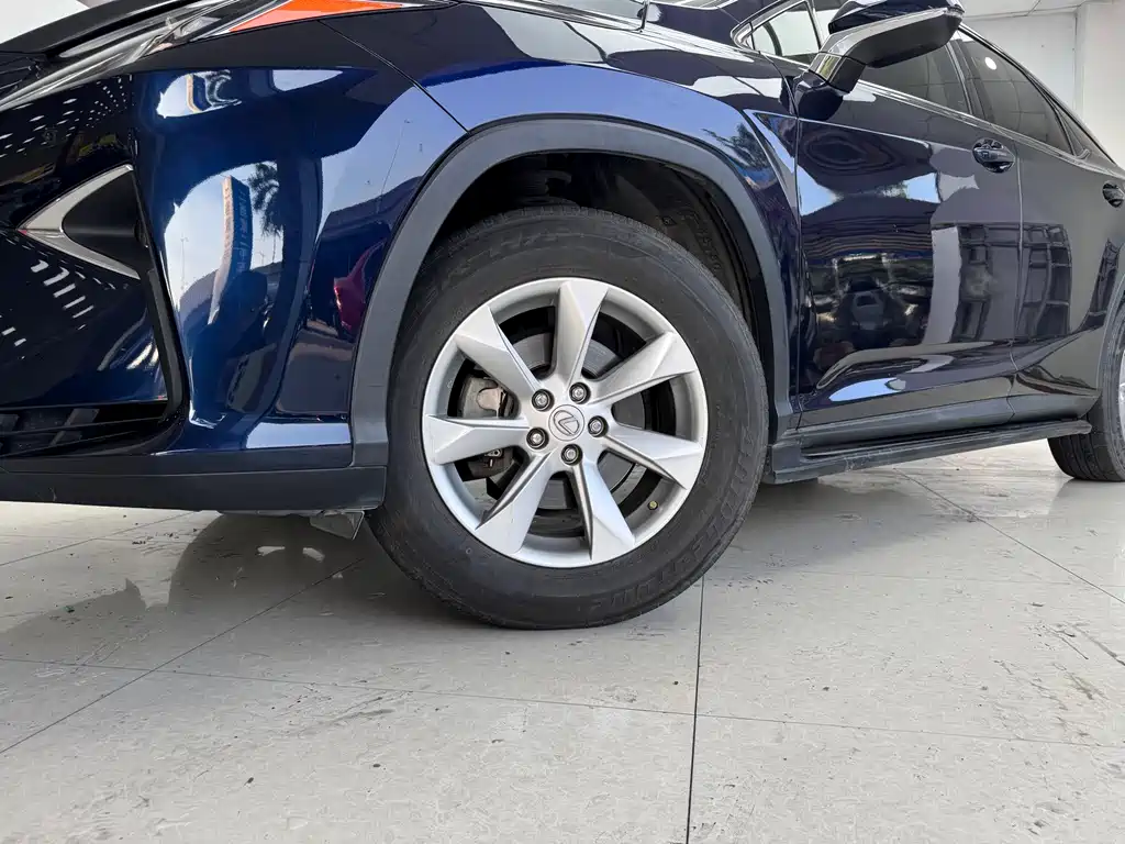 Lexus RX 2017 — фото 19
