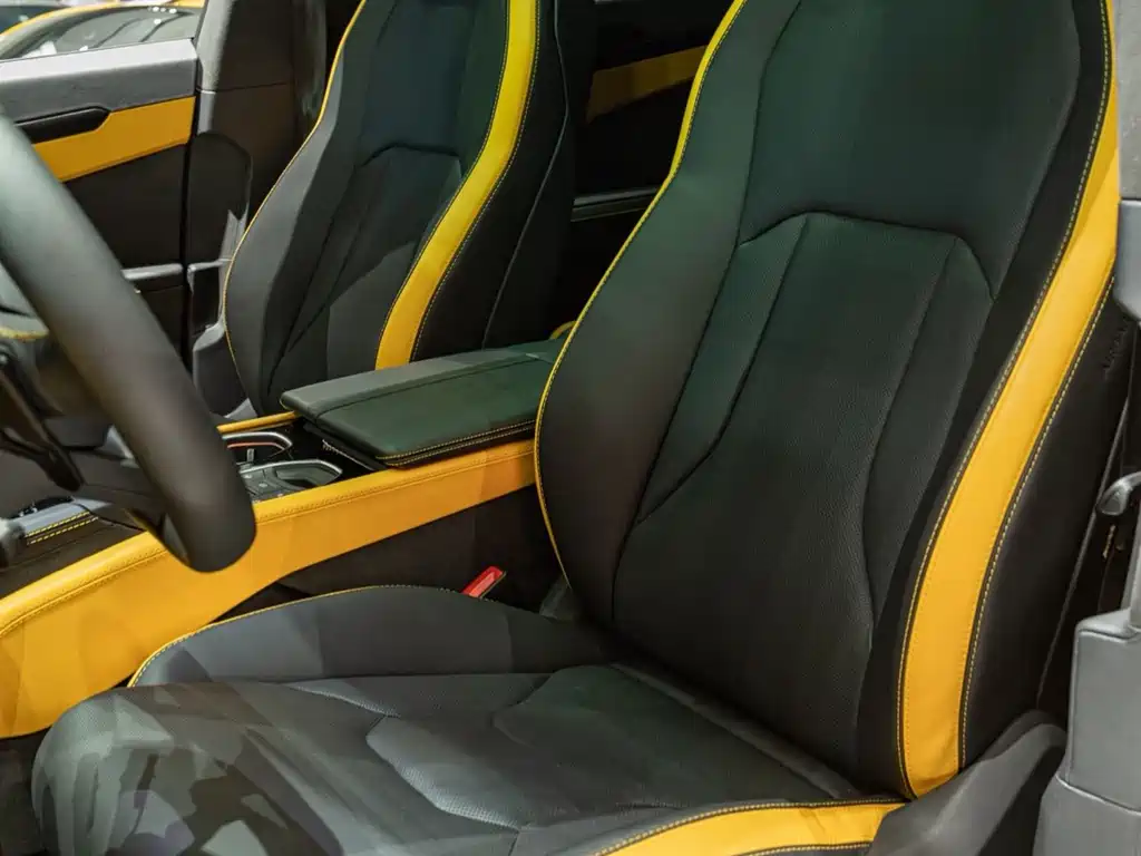 Lamborghini Urus SE 2025 — фото 14