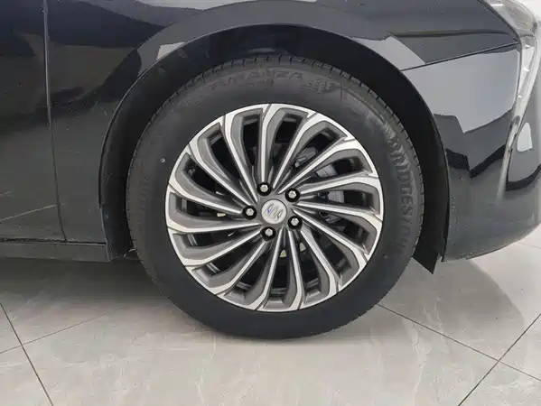 Buick LaCrosse 2023