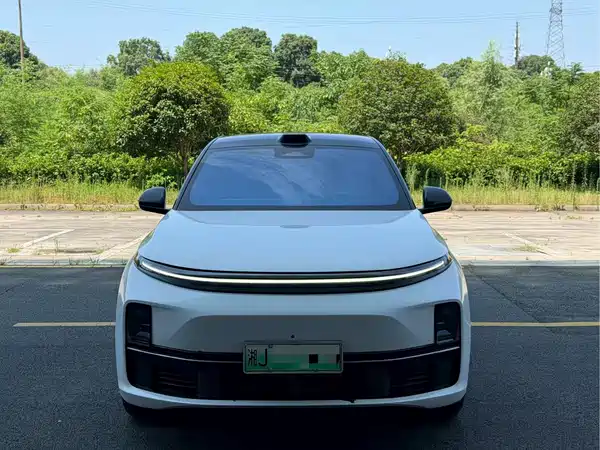 Li Auto L7 2023