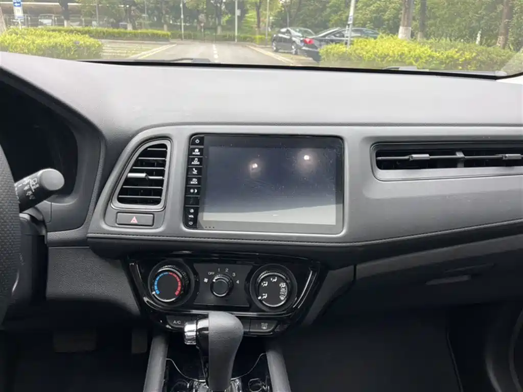 Honda Vezel 2021 — фото 17