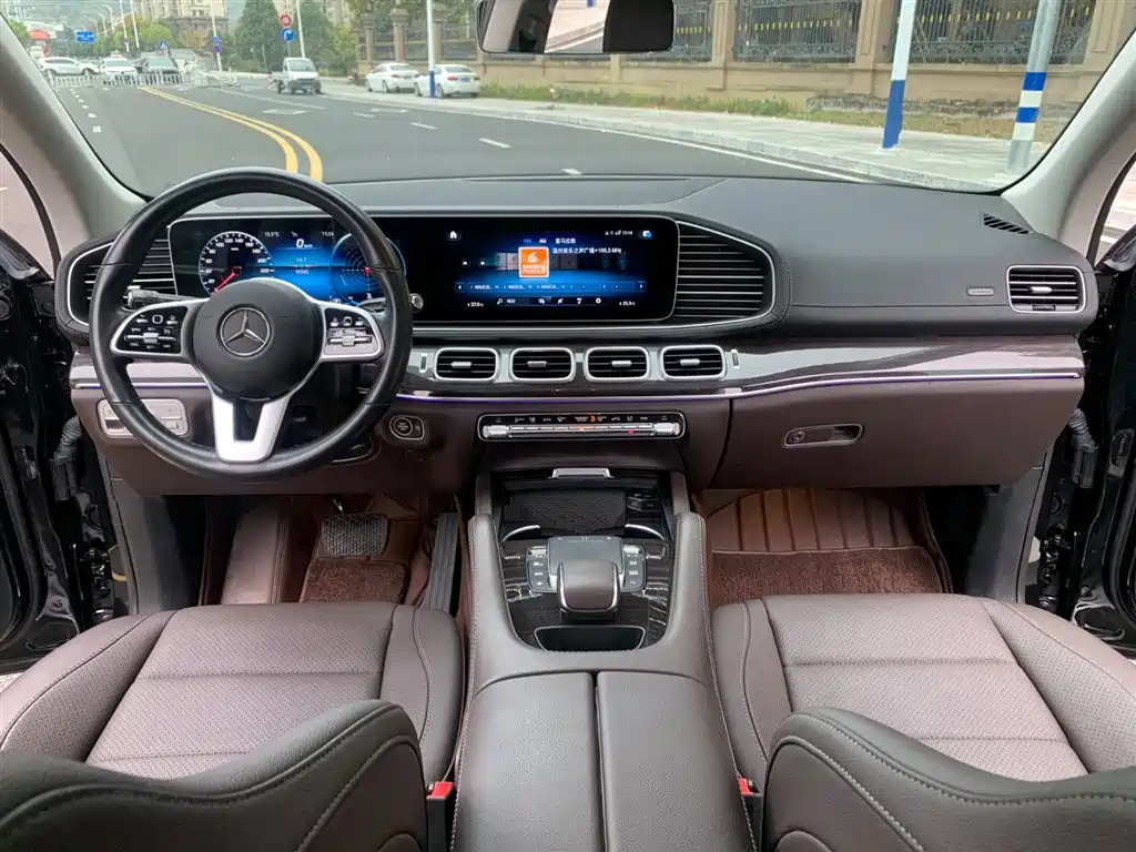 Mercedes-Benz GLE 2021 — фото 18
