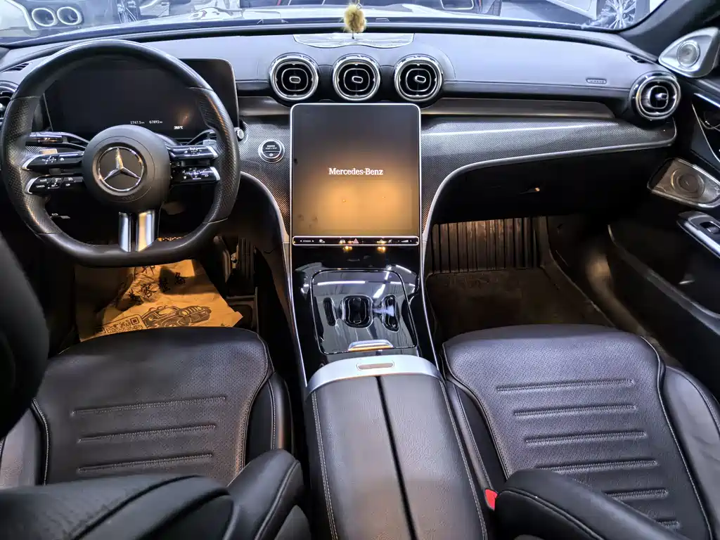 Mercedes-Benz C-Class 2022 — фото 9
