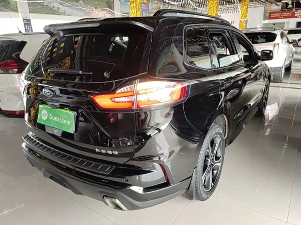 Ford Edge 2020