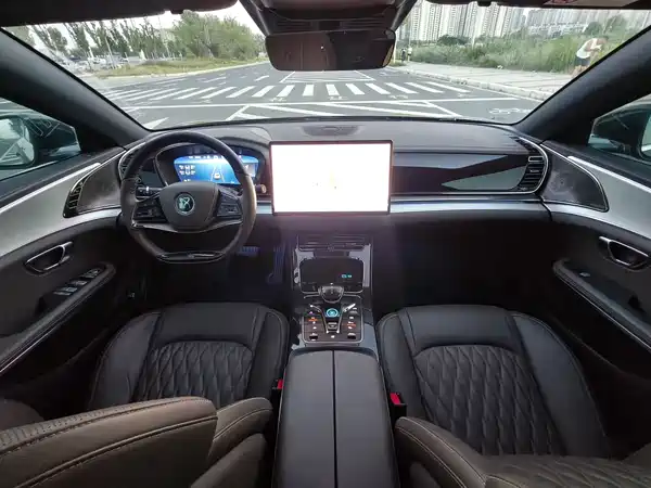 BYD Han 2024