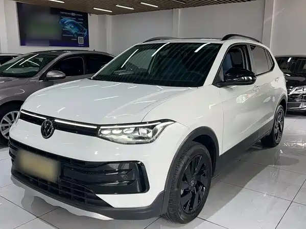 Volkswagen Tharu 2025