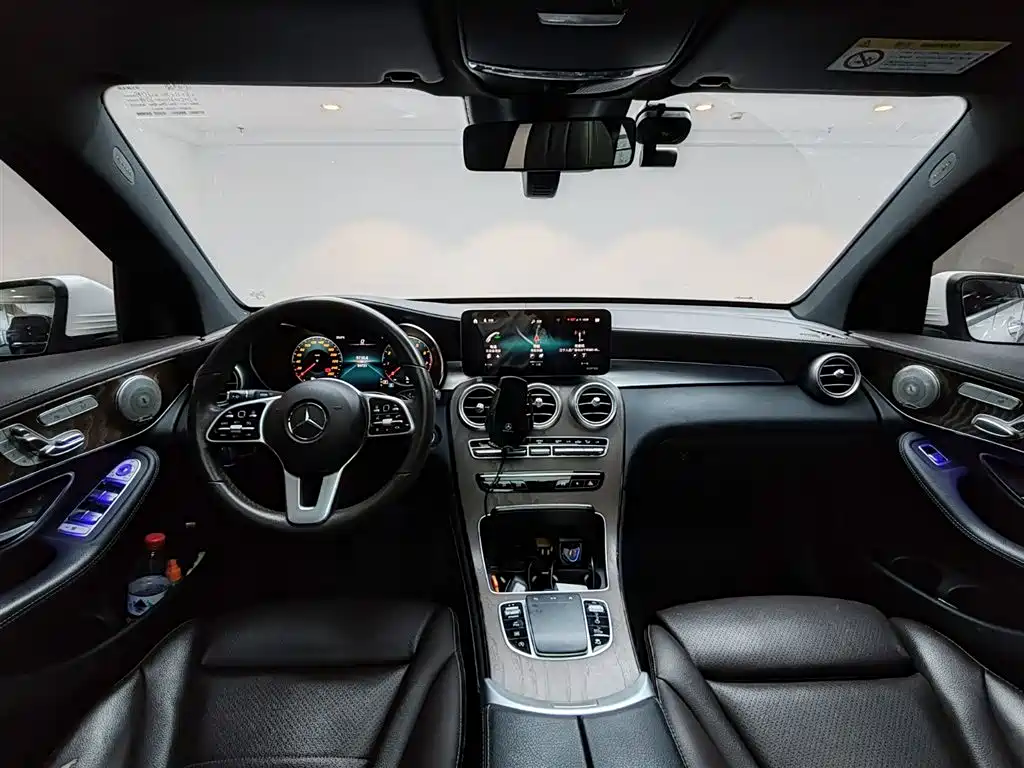 Mercedes-Benz GLC 2020 — фото 16