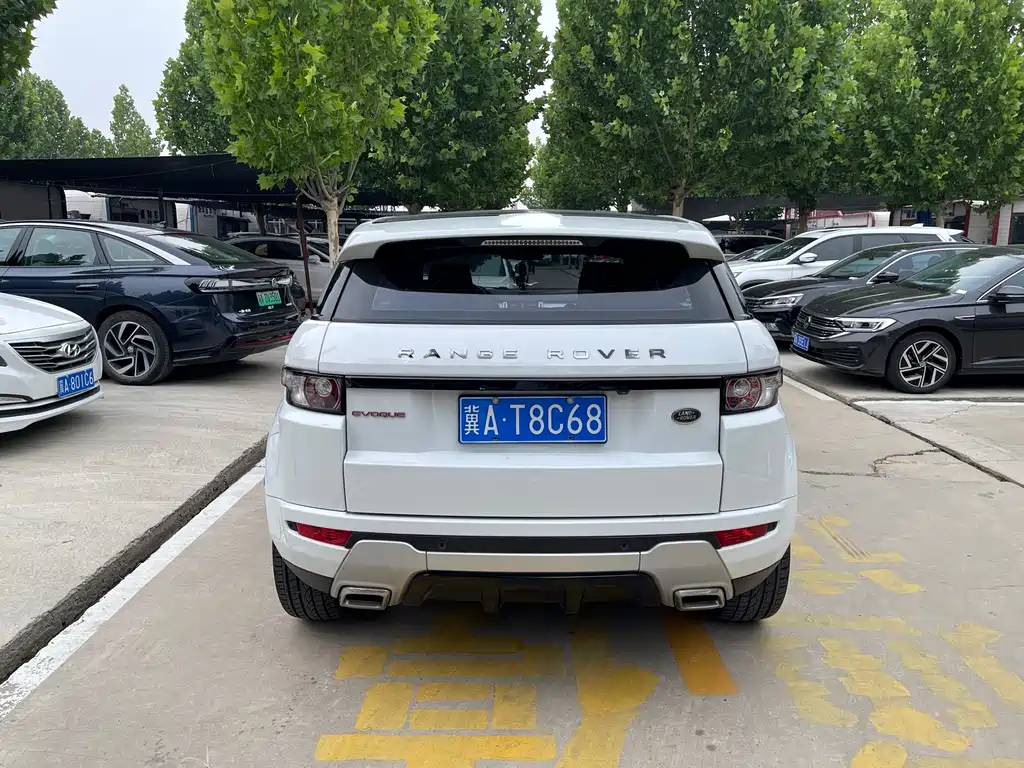 Land Rover Evoque 2014 — фото 11
