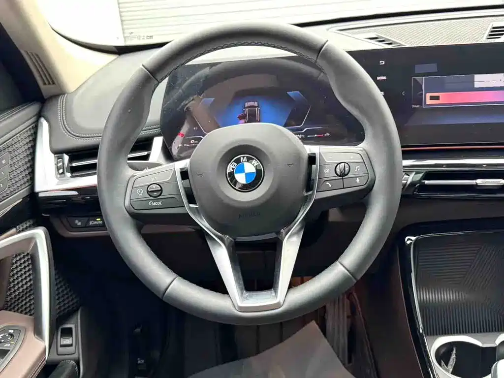 BMW X1 2023 — фото 15