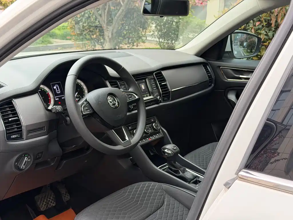 Skoda Kodiaq 2018 — фото 10