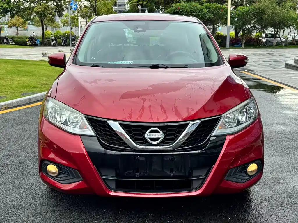 Nissan Tiida 2018 — фото 2