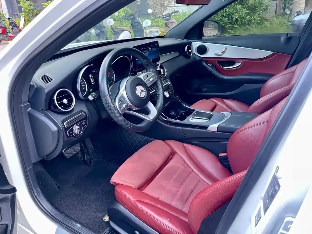 Mercedes-Benz C-Class 2019 — фото 4