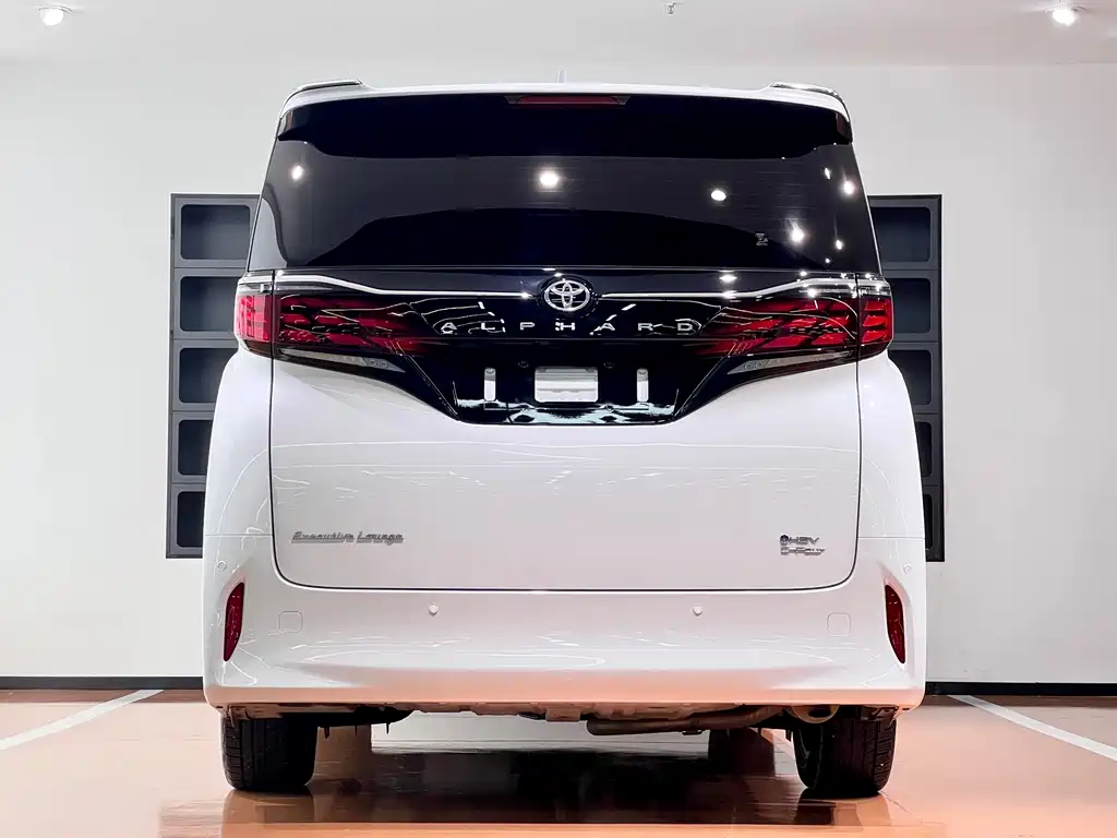 Toyota Alphard 2025 — фото 6