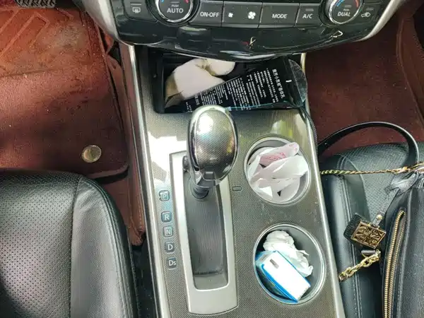 Nissan Teana 2015