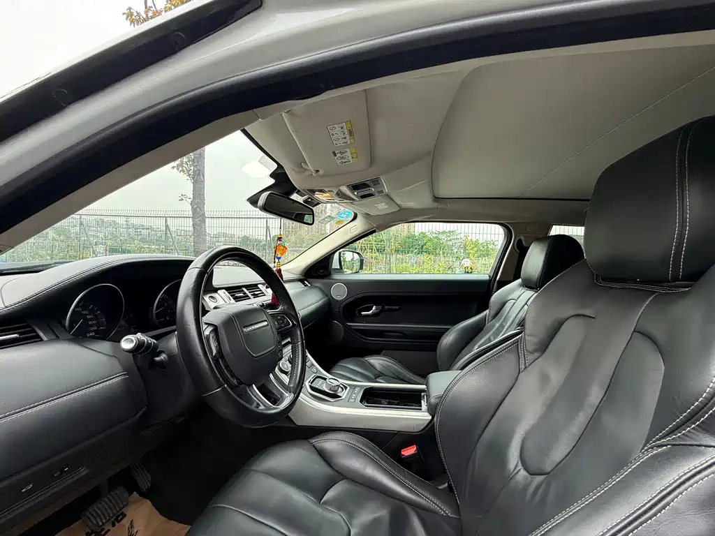 Land Rover Evoque 2013 — фото 11