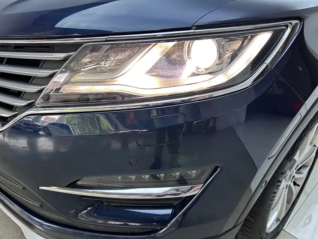 Lincoln MKC 2017 — фото 28