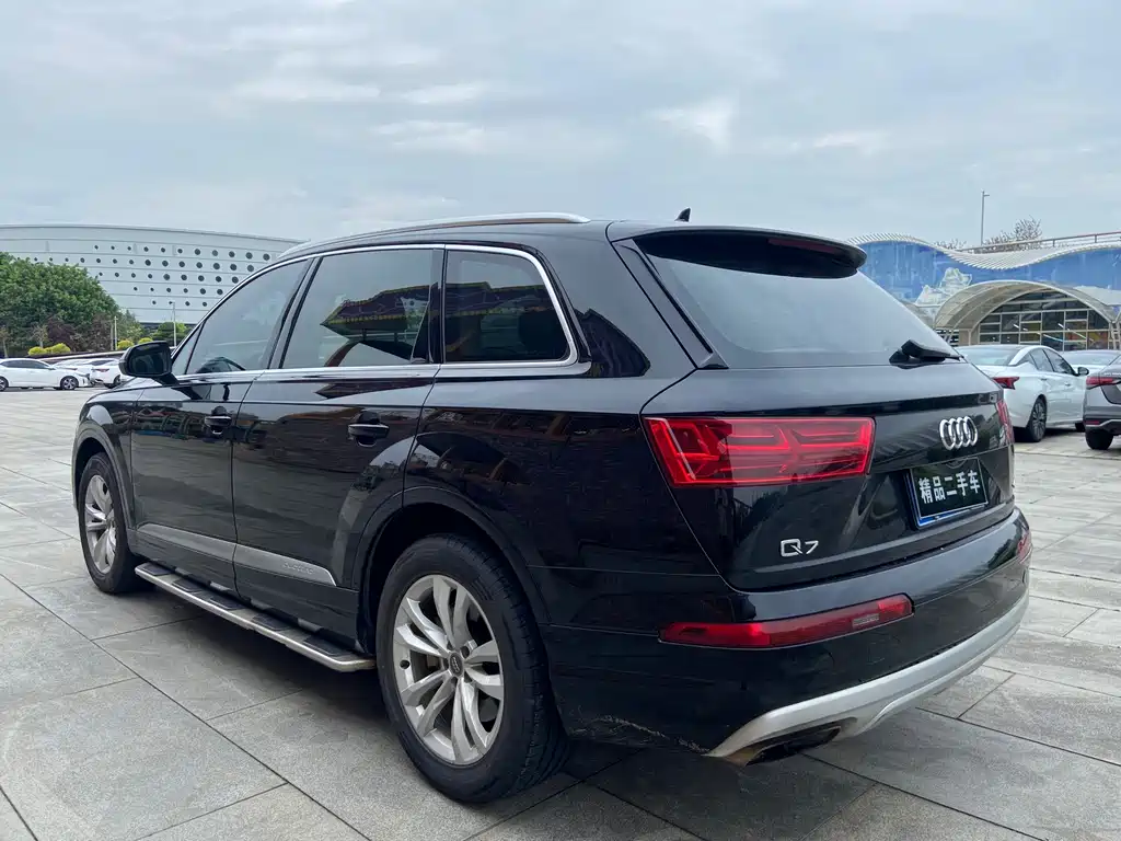 Audi Q7 2016 — фото 4