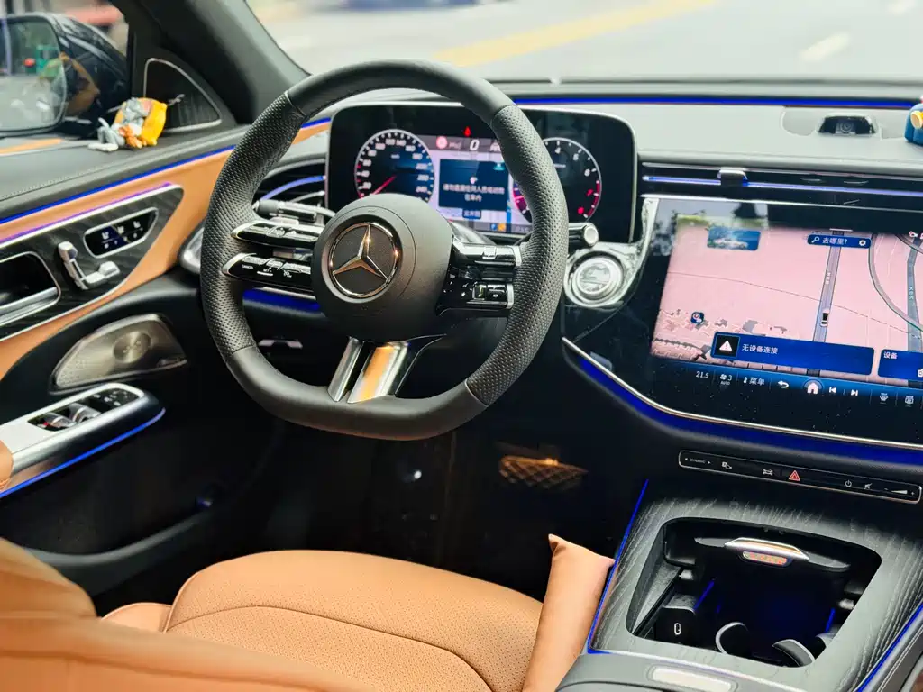 Mercedes-Benz E-Class 2025 — фото 10