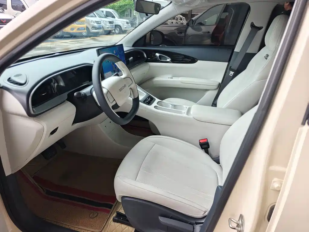 Geely Galaxy Starwish 2024 — фото 8