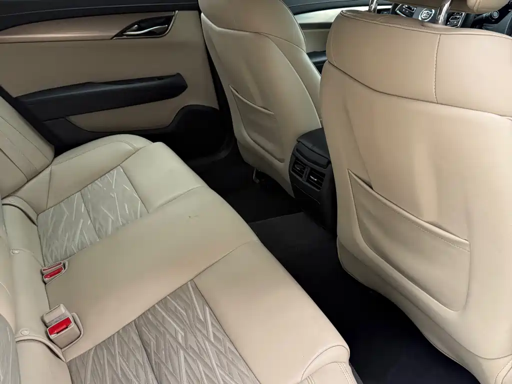 Cadillac ATS-L 2015 — фото 12