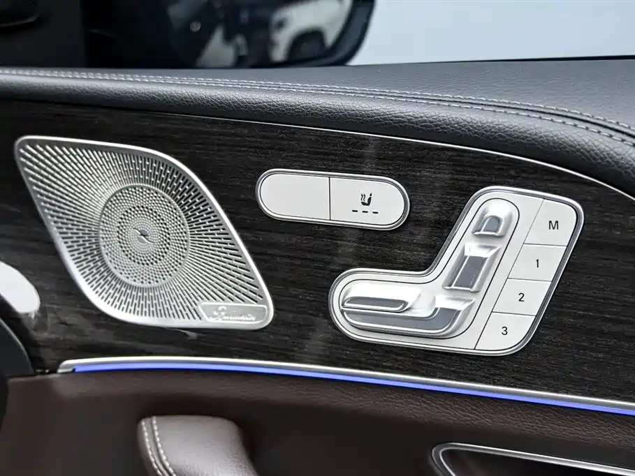 Mercedes-Benz GLS 2021 — фото 30