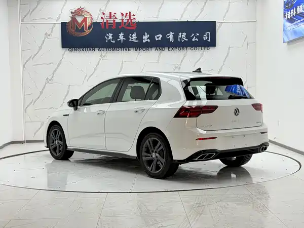 Volkswagen Golf 2023