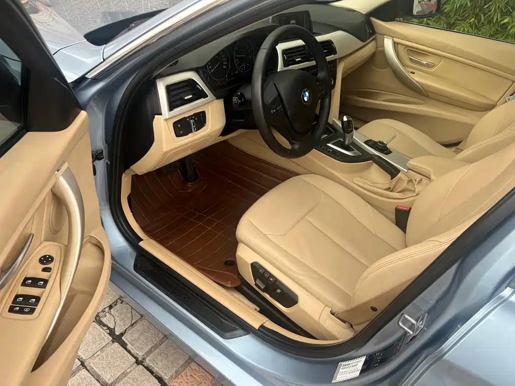 BMW 3 Series 2015 — фото 8