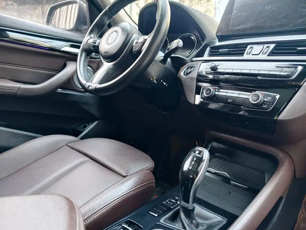 BMW X1 2021 — фото 13