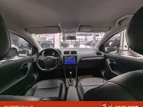 Volkswagen Polo 2016