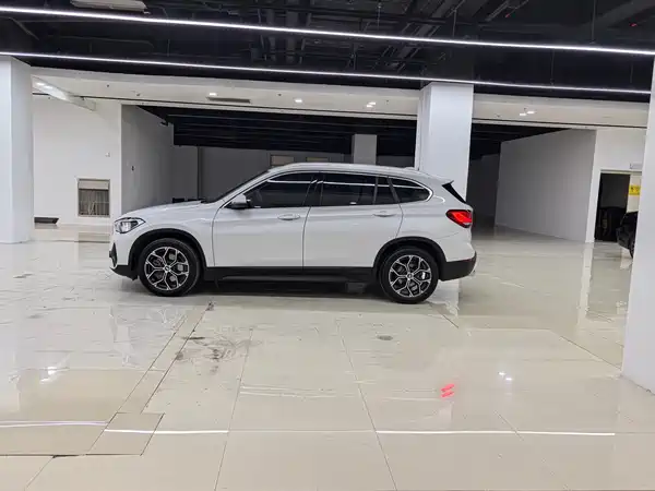 BMW X1 2023