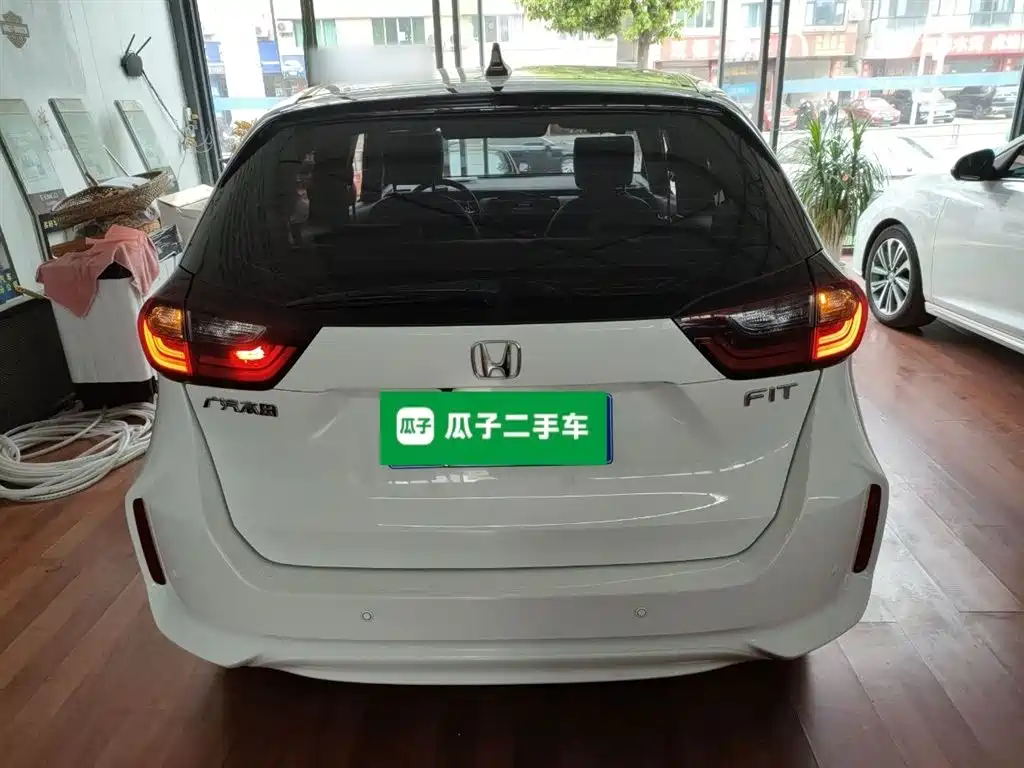 Honda Fit 2023 — фото 4