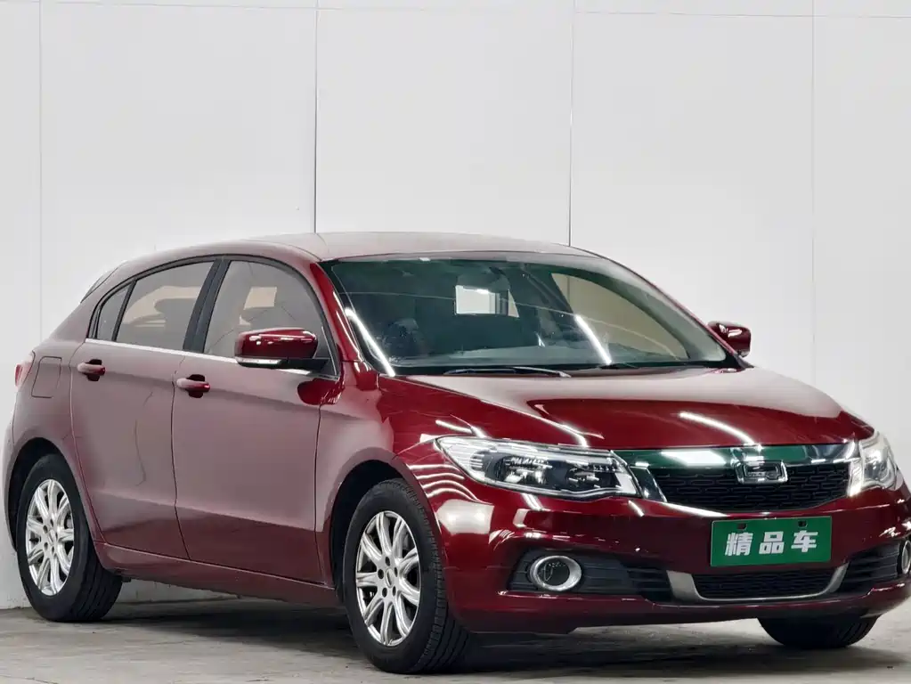 Qoros 3 2016
