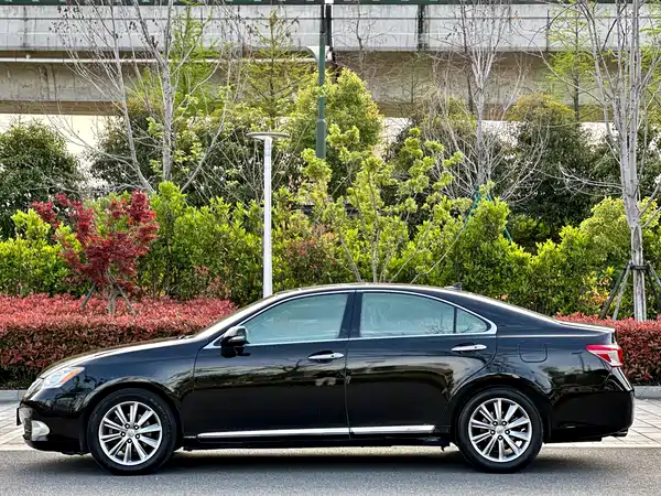 Lexus ES 2010