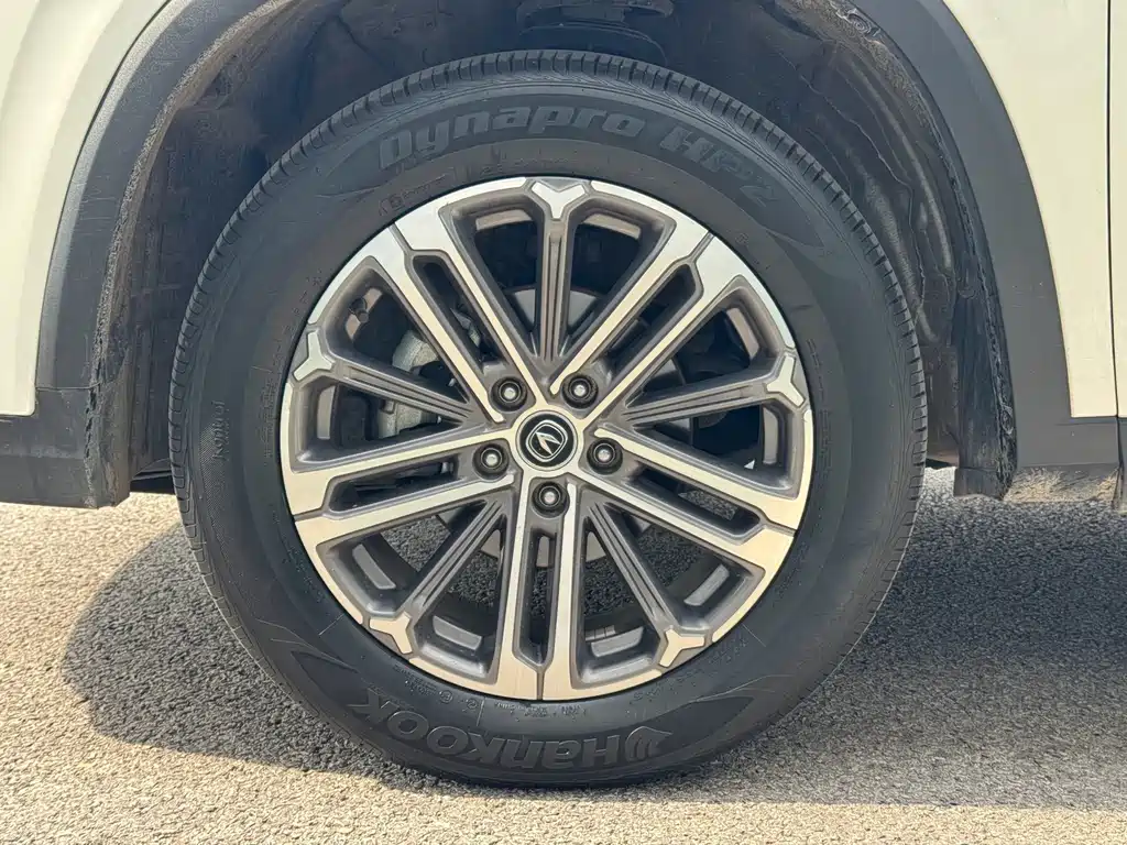 Changan CS75 PLUS 2022 — фото 10